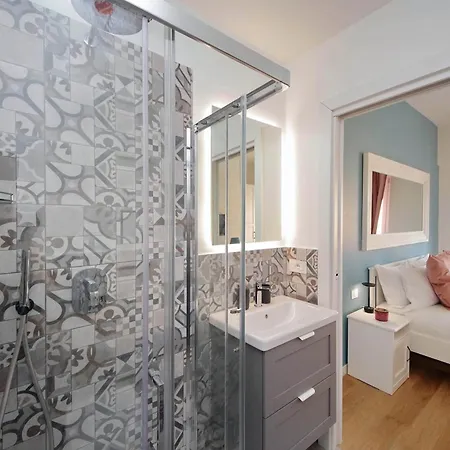 Spacious And Cozy Near Metro A *