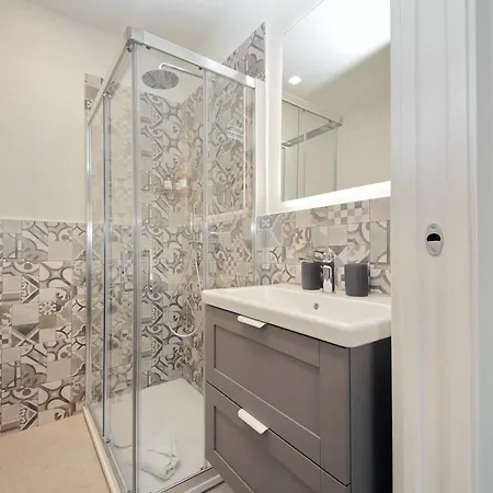 公寓 Spacious And Cozy Near Metro A