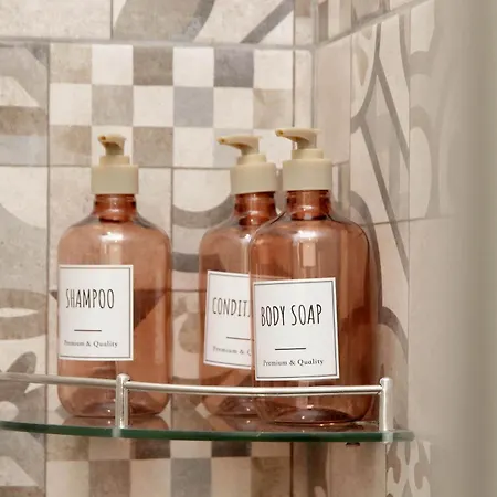 Spacious And Cozy Near Metro A 公寓