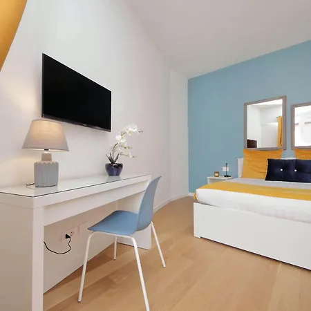 公寓 Spacious And Cozy Near Metro A 罗马