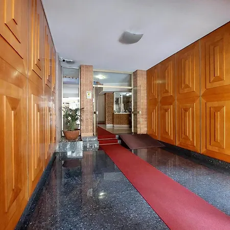 公寓 Spacious And Cozy Near Metro A