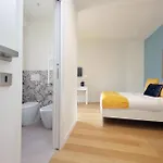 Spacious And Cozy Near Metro A 公寓